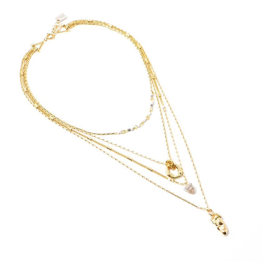 Kwal gold necklace