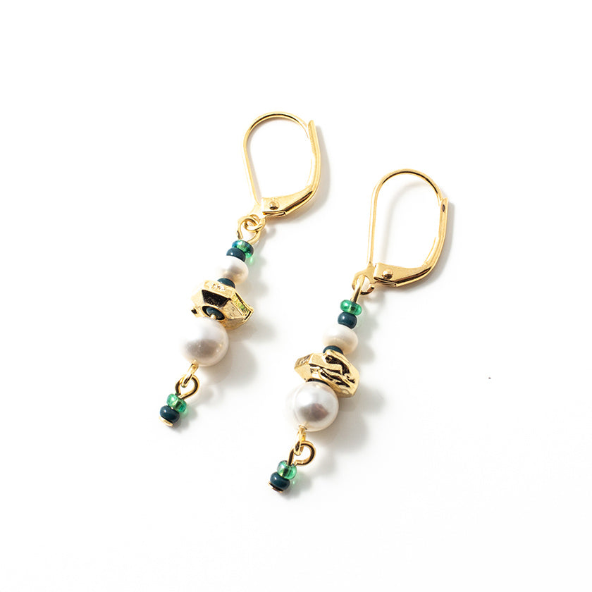 Dapi gold earrings