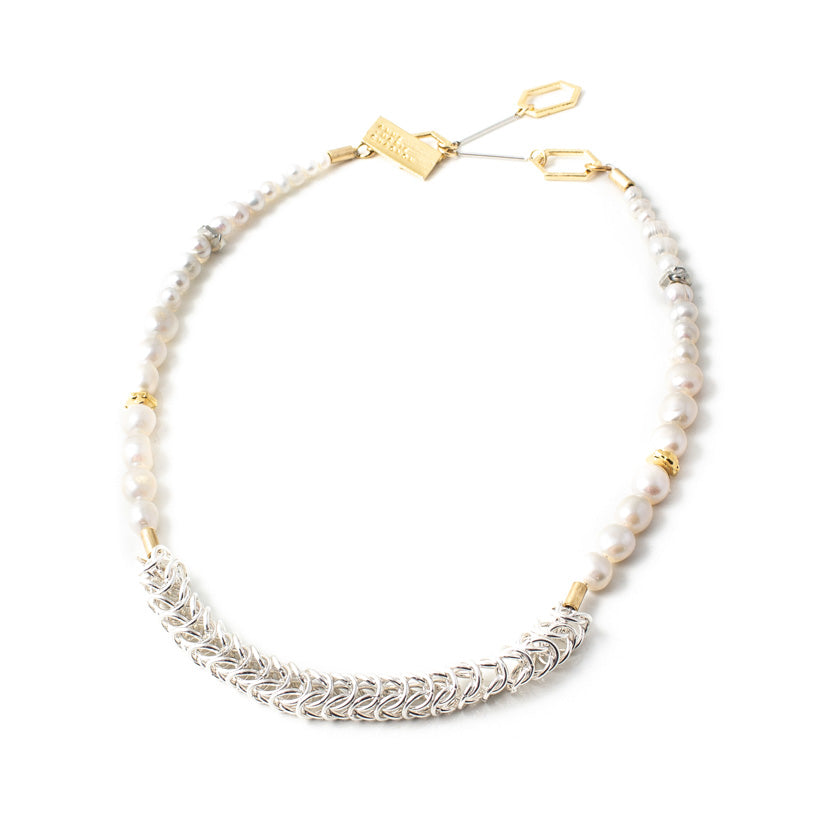 Royna two-tone necklace