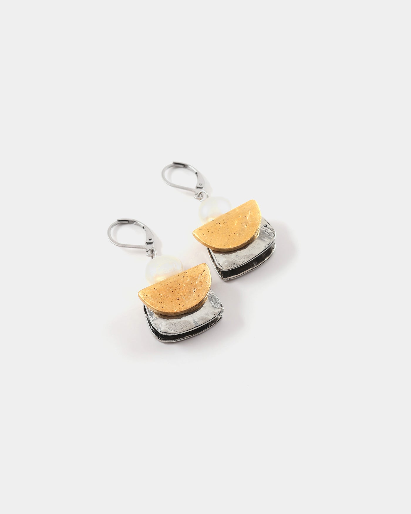 Sagitta two-tone earrings