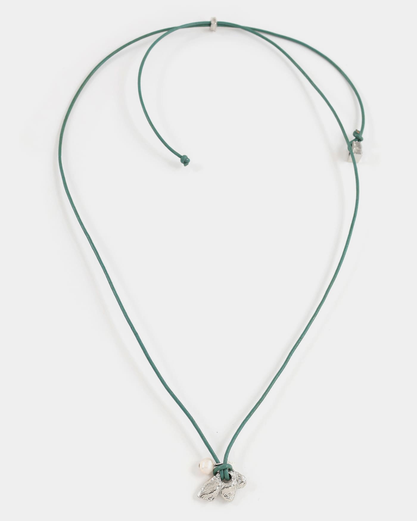 Antares silver necklace