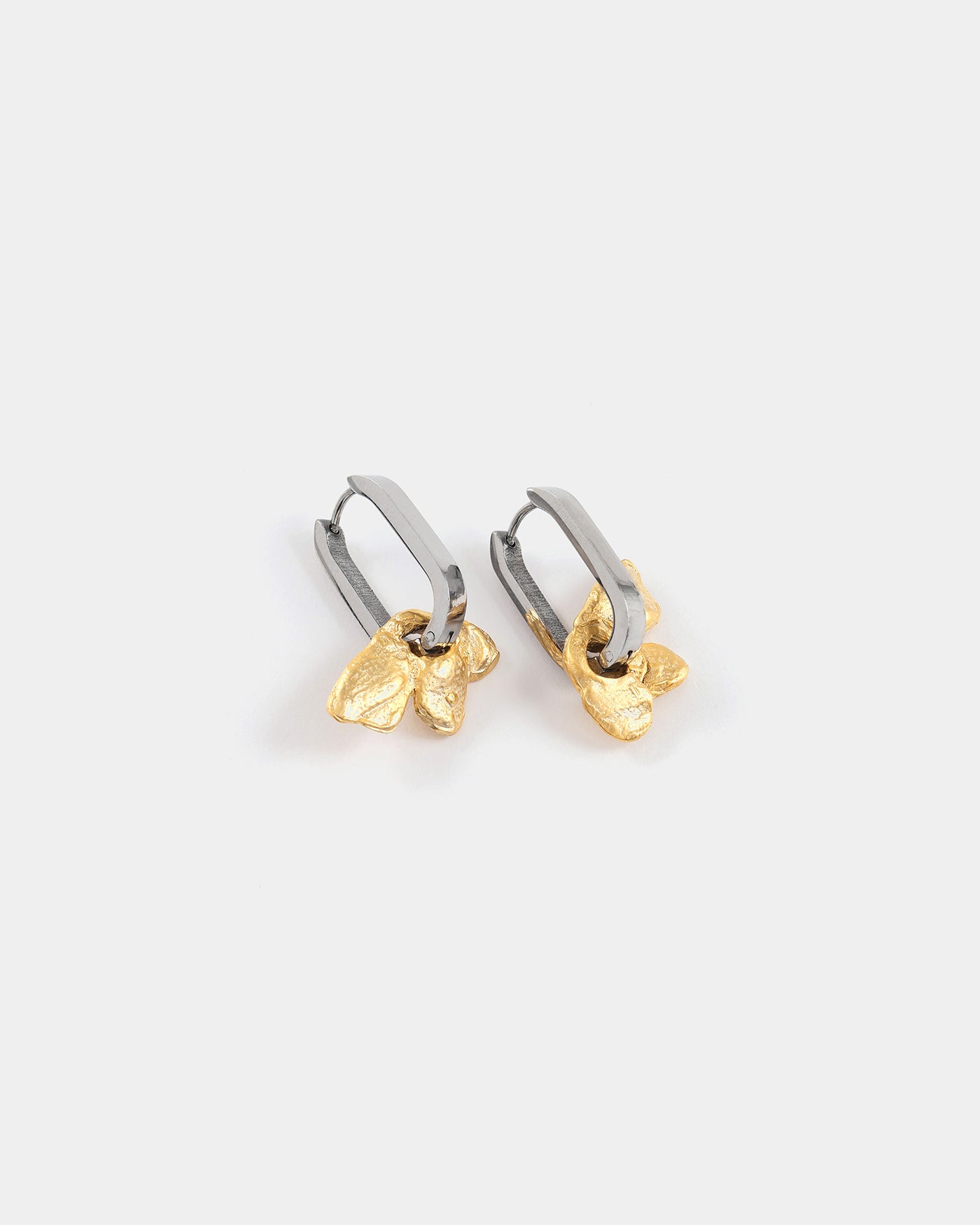 Nekkar two-tone earrings
