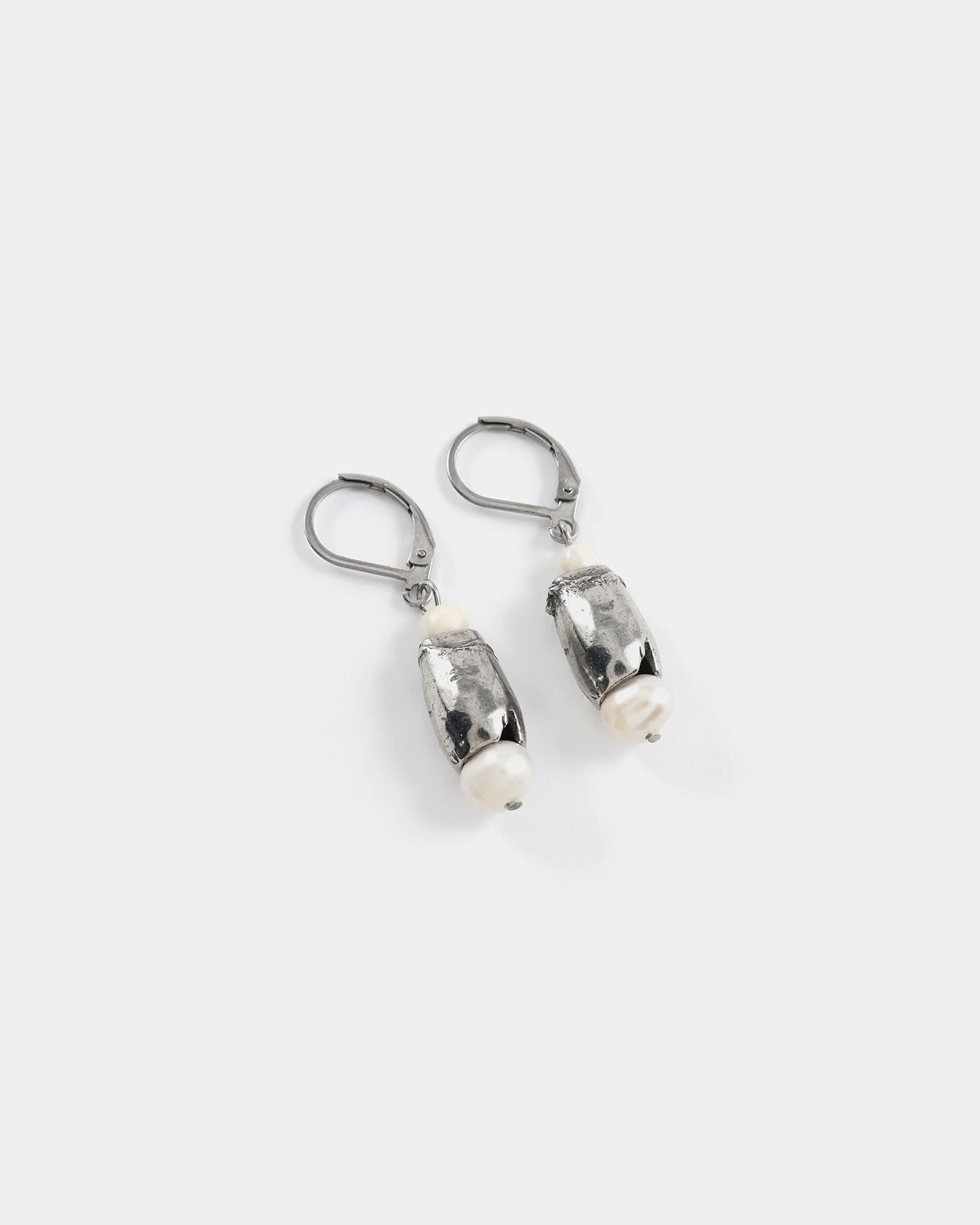Fiora silver earrings
