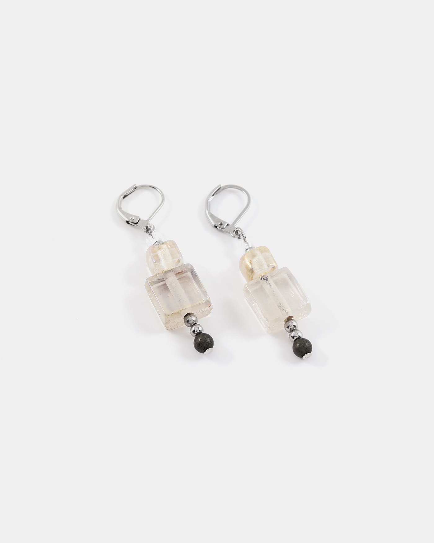 Foramen silver earrings