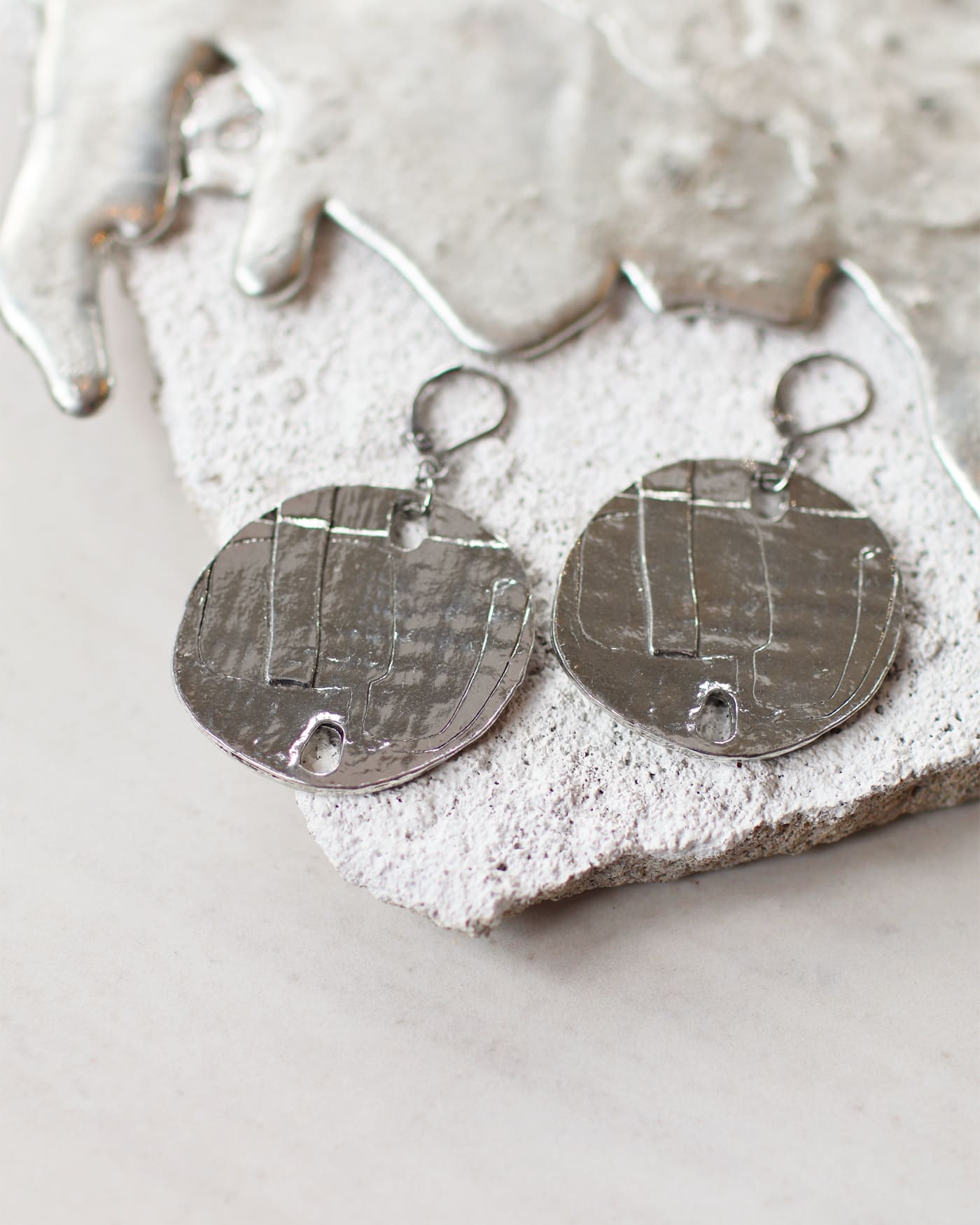 Azize 25 silver earrings