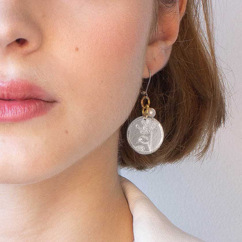 Espoir Two-tone Earrings