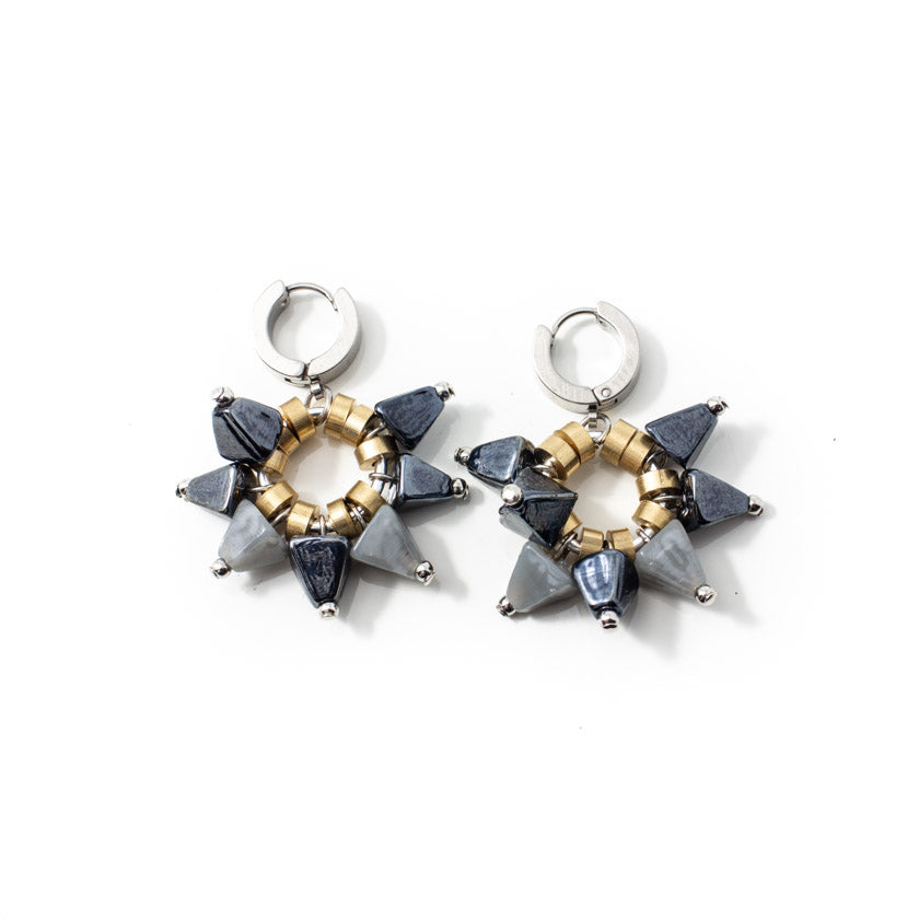 Yanna two-tone earrings