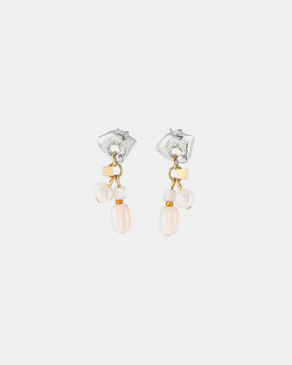 Fragma | Colorful two-tone dangling earrings | Anne-Marie Chagnon
