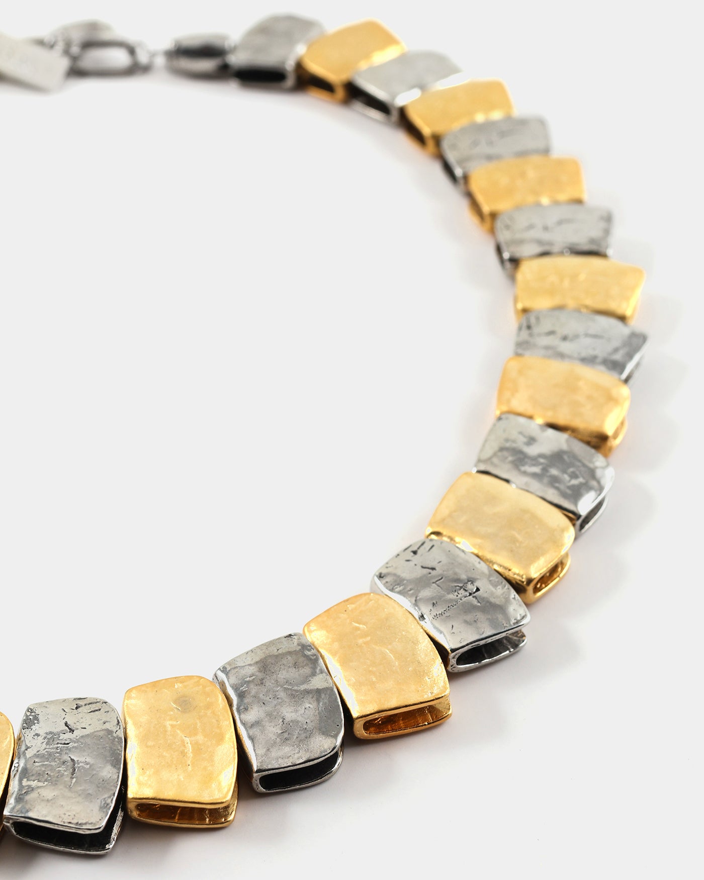 Vespera two-tone necklace