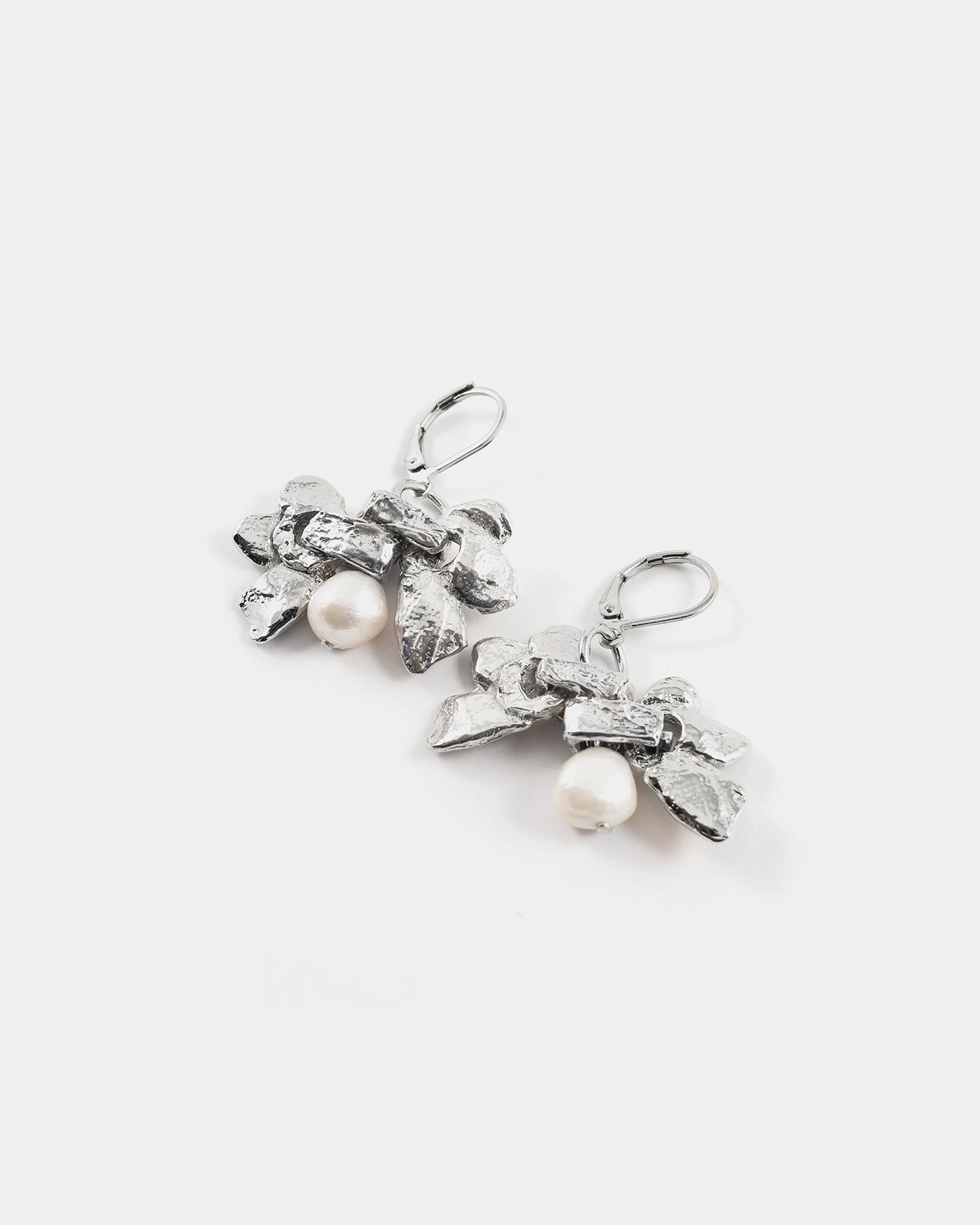 Vildiur silver earrings