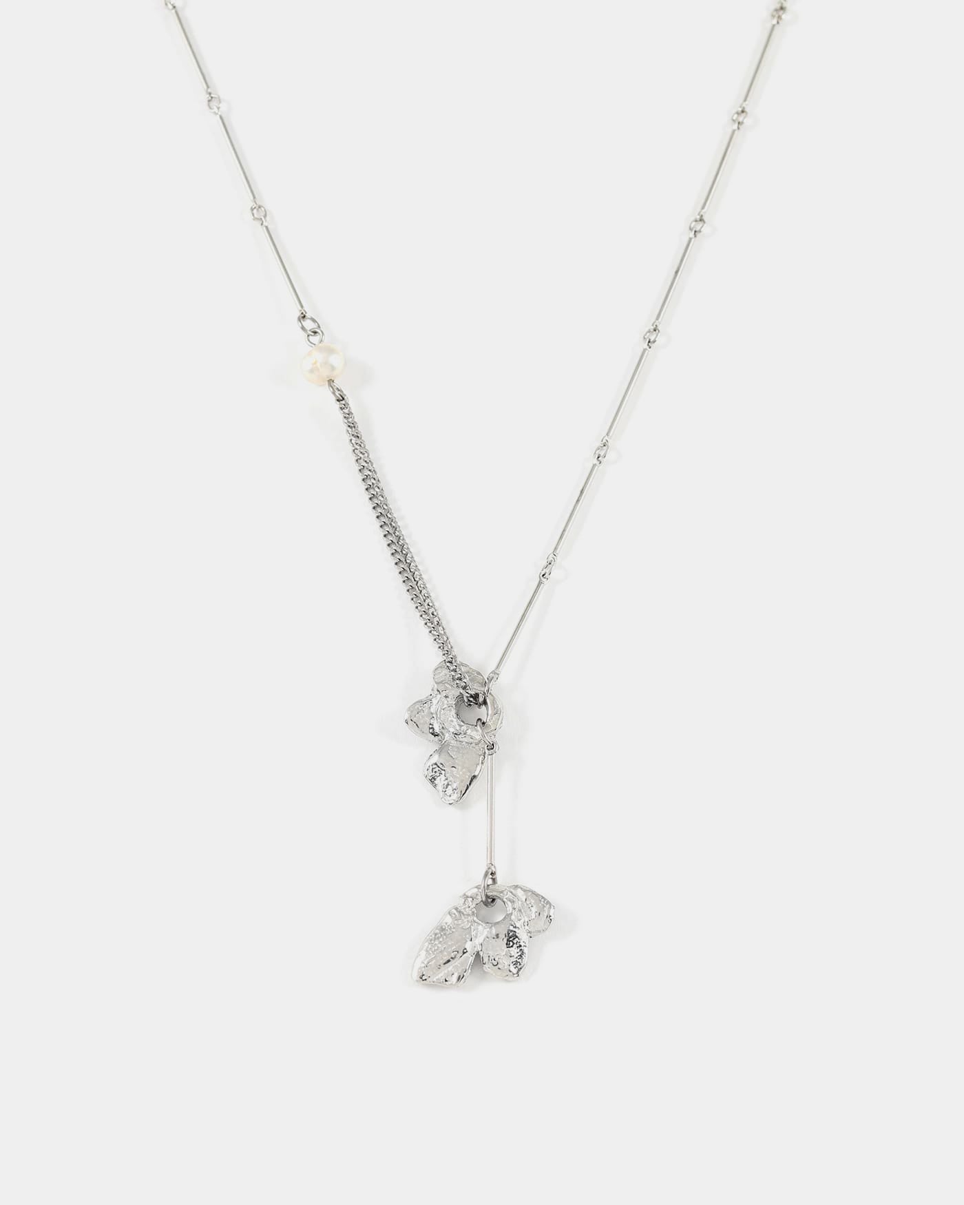 Caprico Silver Necklace