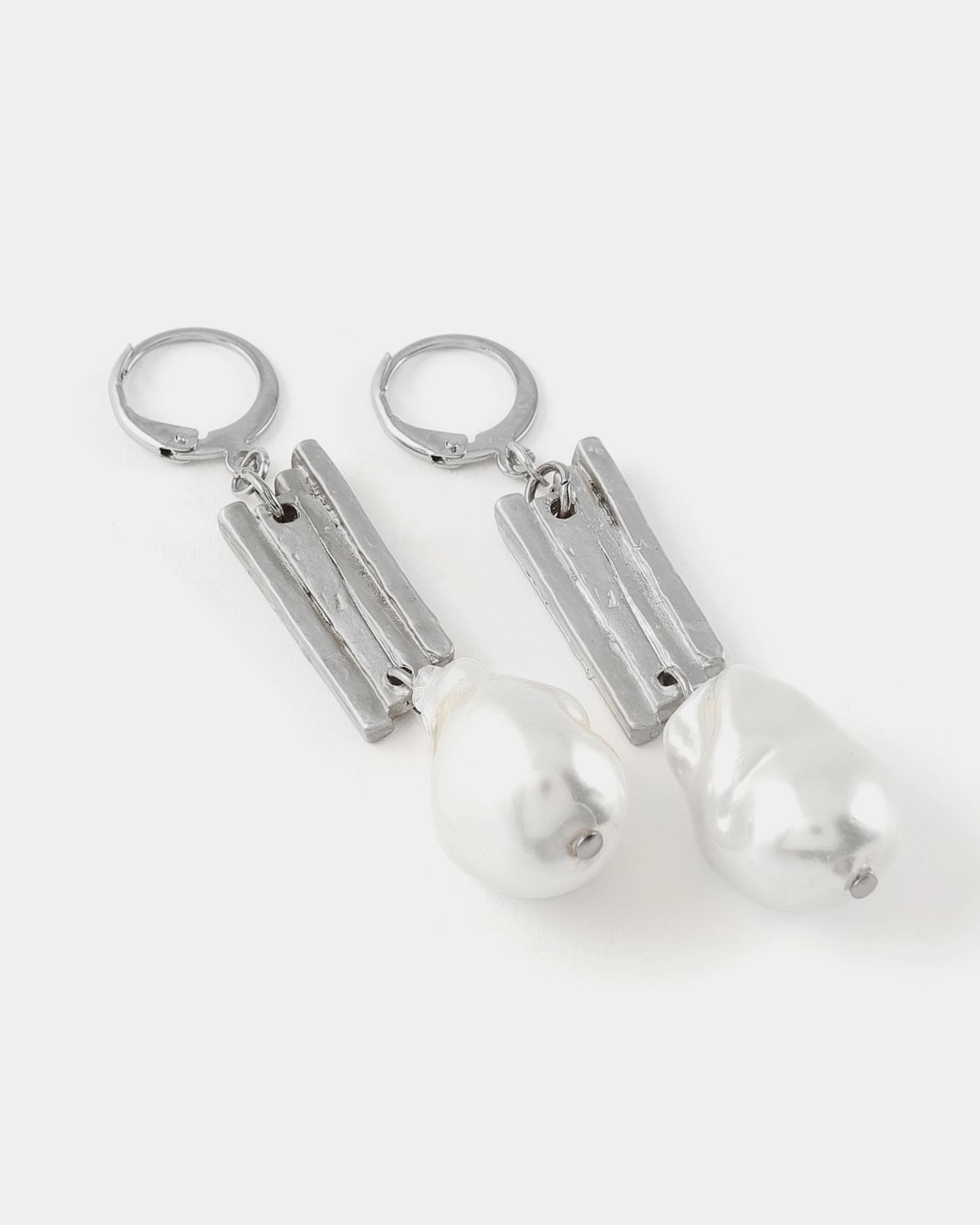 Rusi Silver Earrings