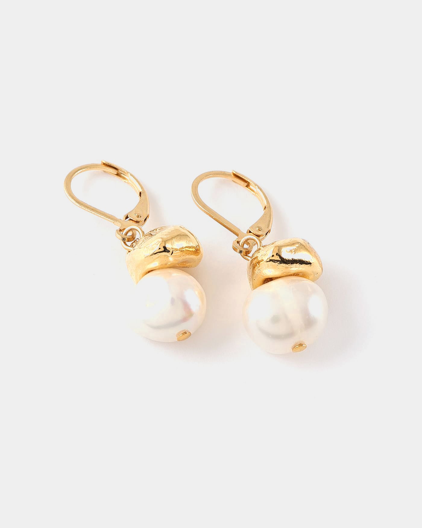 Fomes Gold Earrings