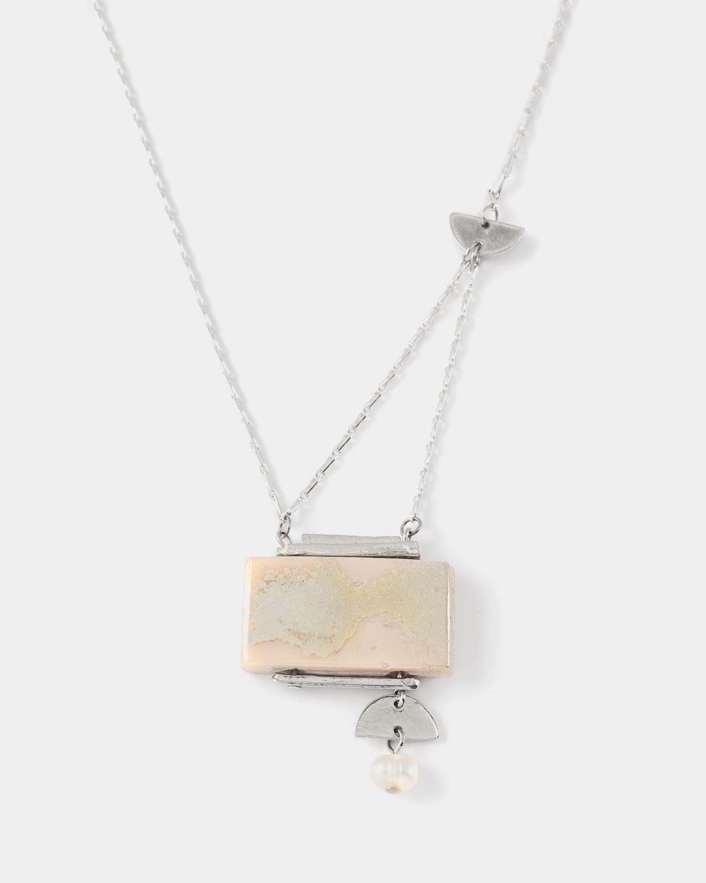 Ilyne Silver Necklace