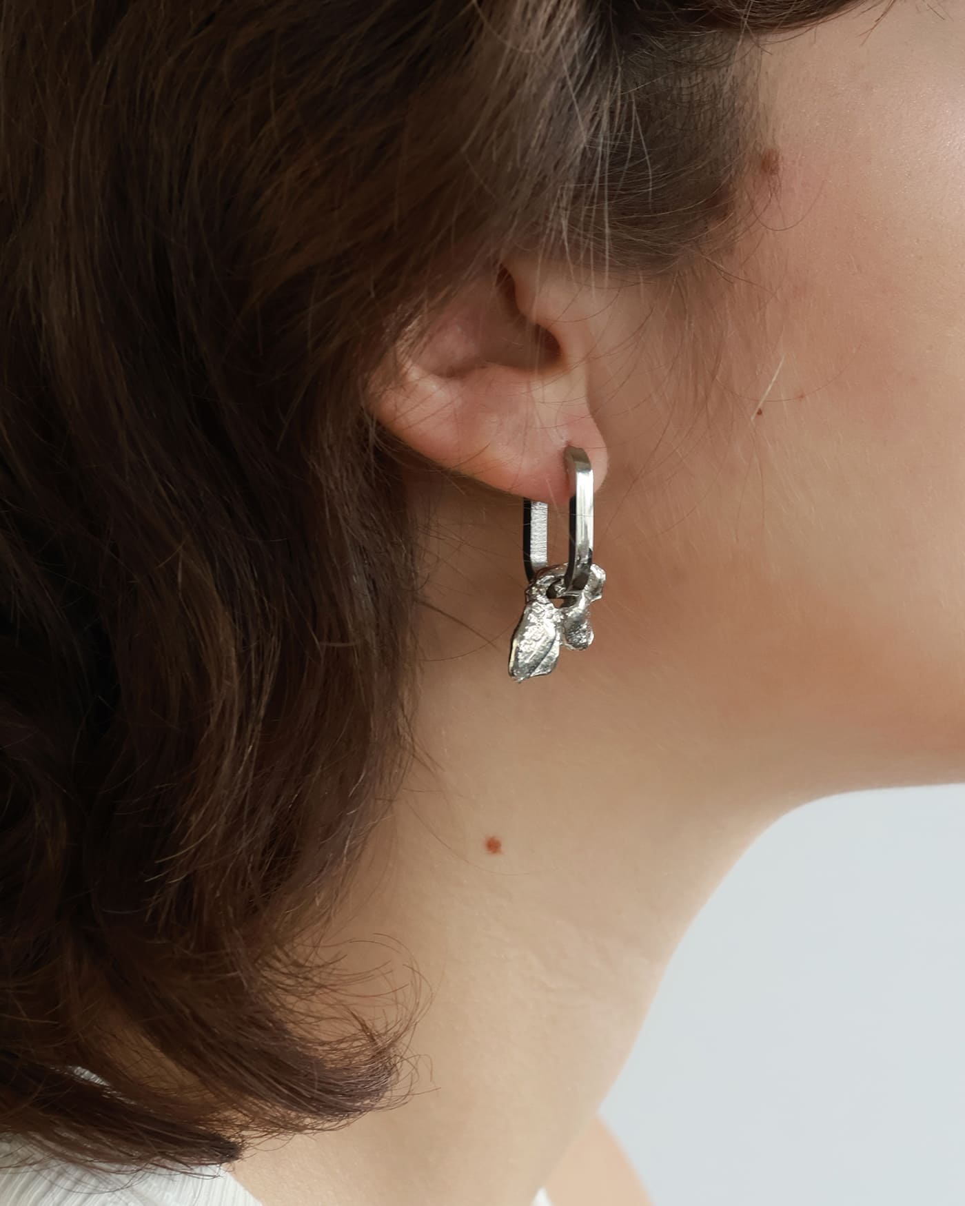 Nekkar silver earrings