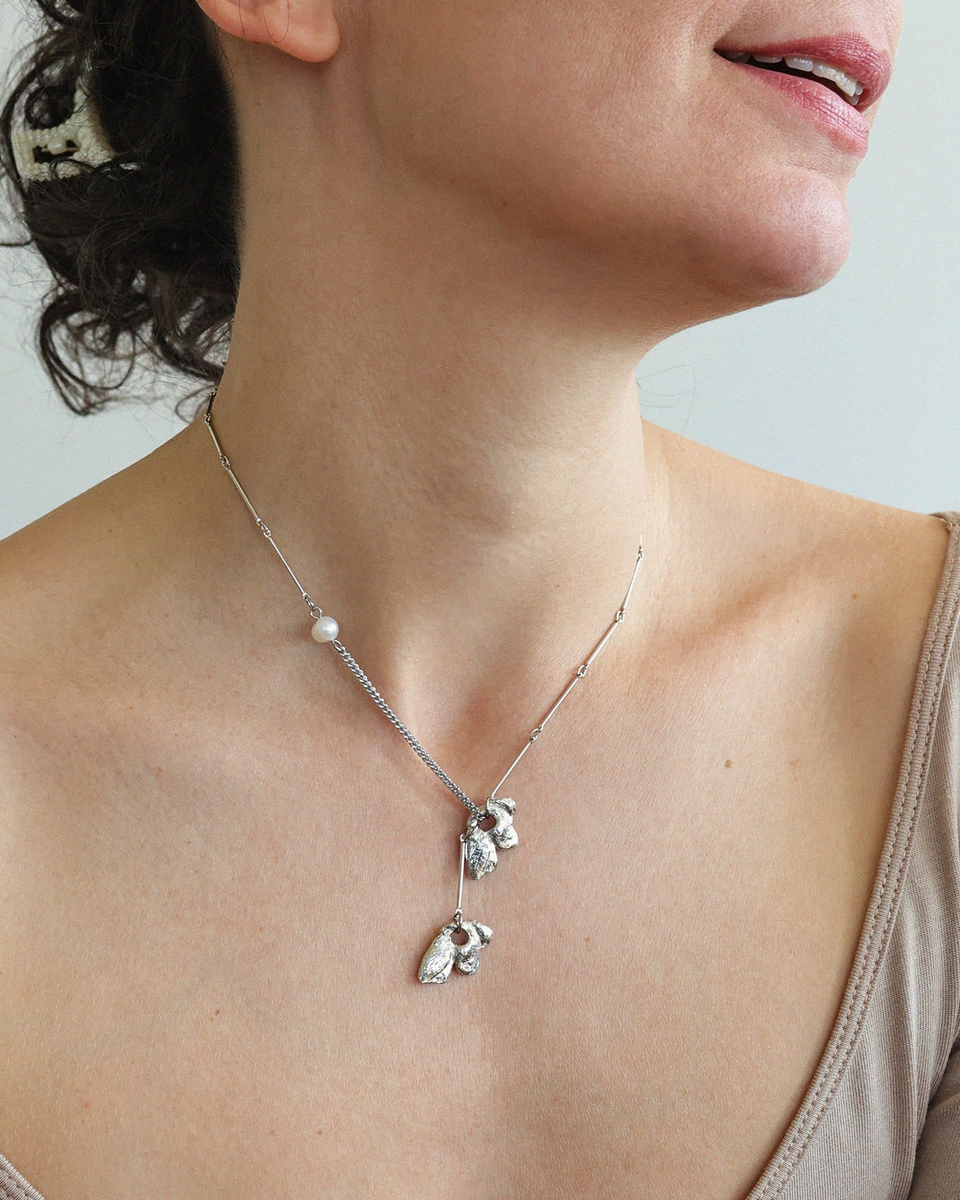 Caprico Silver Necklace