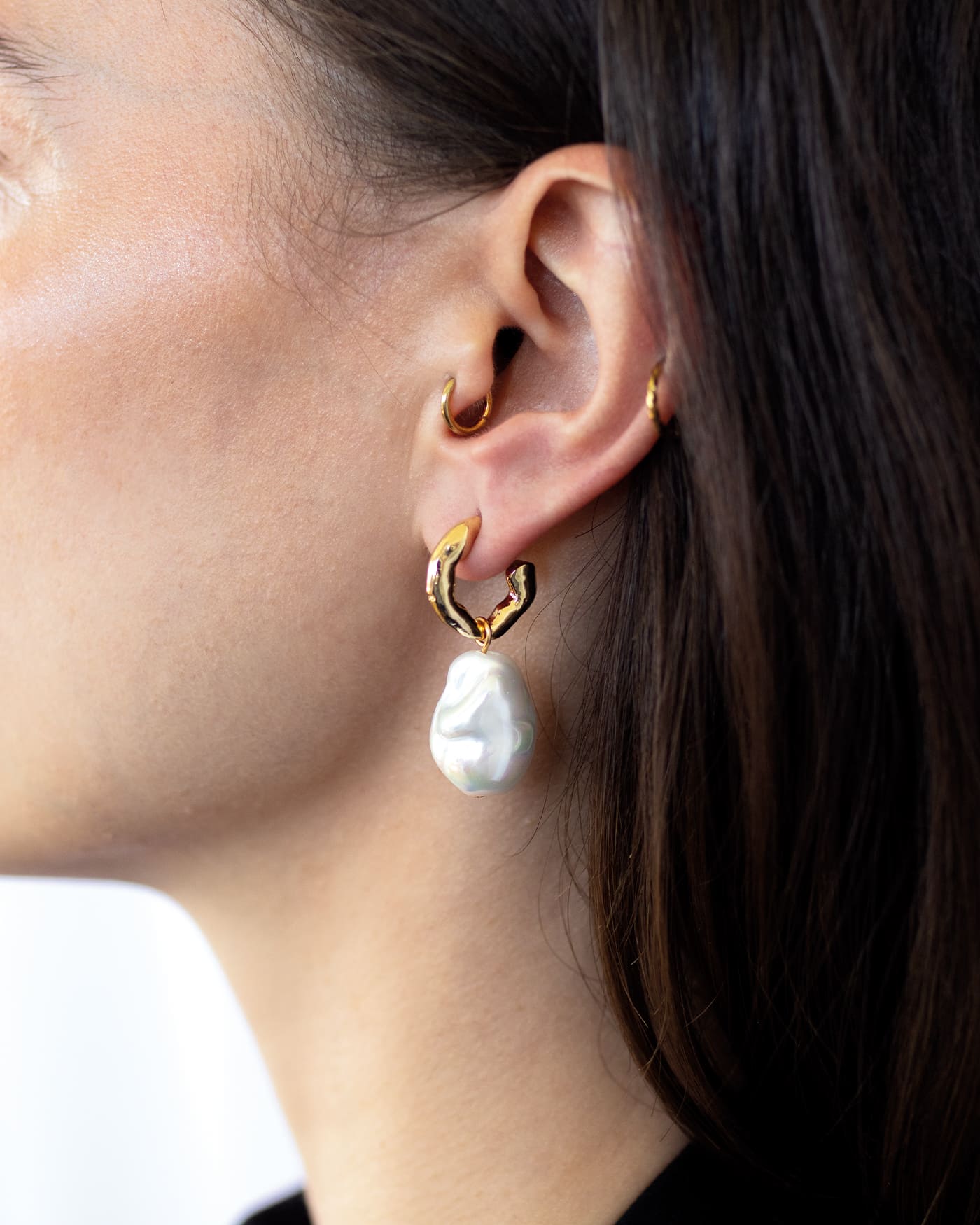Rosyra Gold Earrings